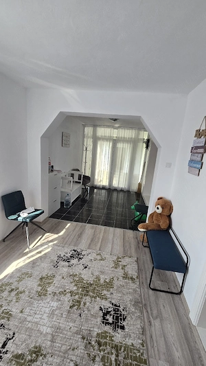 Vand Casa superba com. Pomezeu sat Hidis - imagine 9