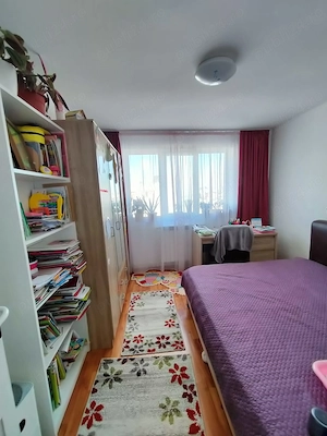 Proprietar, vând apartament 3 camere, 70,4 mp, zona Sabinelor   luminos, vedere panoramică - imagine 5