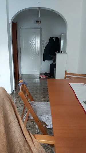 Vand apartament 2 camere strada Babadag - imagine 6