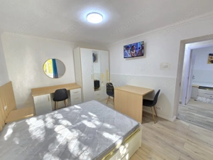 Apartament 2 camere decomandate, etaj 2 – zonă excelentă