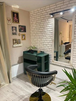 Închiriez post coafură - imagine 2