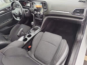 Renault Megane an 2022  1.5 diesel  euro 6  - imagine 6
