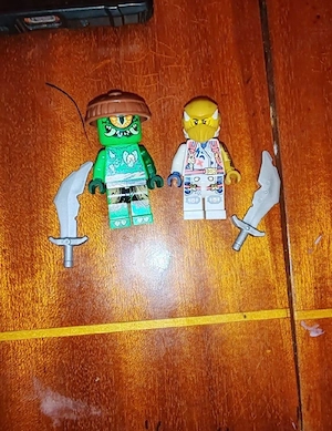 Vând minifigurine lego Ninjago preț 120 ambele (negociabil - imagine 2