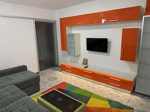 Închiriere apartament 2 camere decomandat - imagine 2