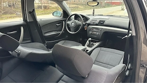 Vând BMW Seria 1 (E87) Facelift  2.0 Diesel An 2007 6+1 Trepte