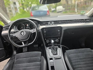 VW Passat B8 An 2018 2.0 tdi 150 cp - imagine 3