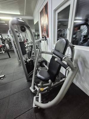 Presă piept convergentă Matrix G3 !!! - imagine 3