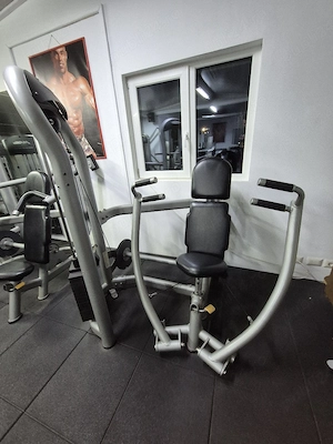 Presă piept convergentă Matrix G3 !!!