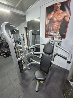 Presă umeri convergentă Matrix G3 !!! - imagine 2