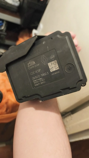 Pompa abs si vacum scenic 3 fluence , nissan juke  476602272R 