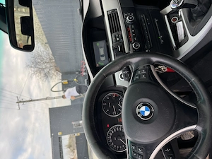 BMW e91 320d  - imagine 5