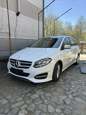 Mercedes Benz B180, automat, benzina, AC, senzori, impecabil, padele volan, incalzire scaune - imagine 2