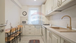 Apartament cu 2 camere de închiriat în zona Tractorul