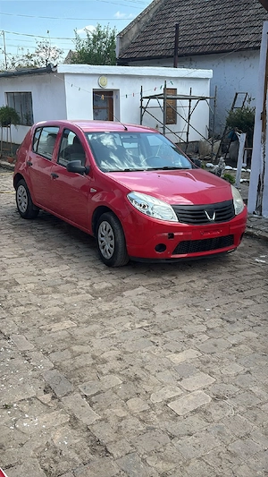 2 dacia sandero benzina și GPL  - imagine 10