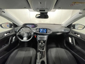 Peugeot 308 - imagine 7