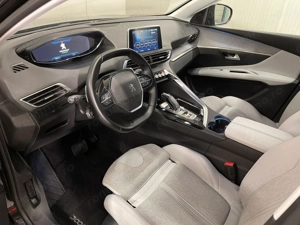Peugeot 3008 - imagine 5