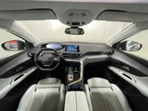 Peugeot 3008 - imagine 8