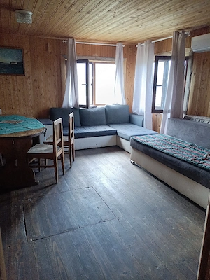 Cabana 4 dormitoare pe malul lacului Surduc de închiriat  - imagine 3