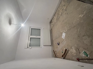 Vand Apartament,apartamentul este in combinat la parter!