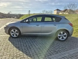 Opel Astra J Enjoy - imagine 5
