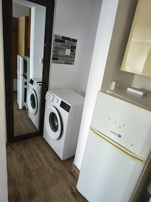 Apartament cu o camera renovat recent mobilata de închiriat  - imagine 4