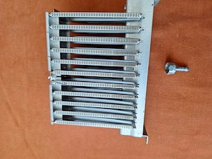 Arzator pentru centrala Ferroli inclusiv adaptor pentru butelie gaz, + Electrod de aprindere