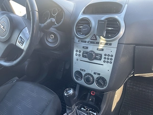 Opel corsa d 1.4 2012 - imagine 7