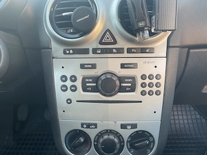 Opel corsa d 1.4 2012 - imagine 9