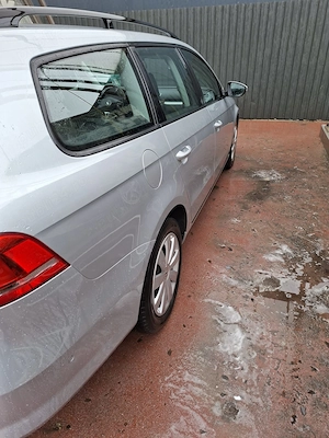 Volkswagen Passat, B7, 2.00 TDI - imagine 4