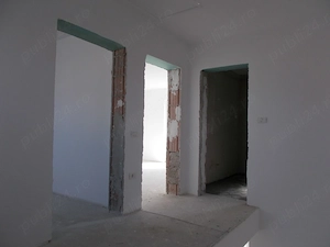 Duplex, Mosnita Noua, langa Urseni, P+E, 4 cam, 94 mp util, teren. 287 mp - imagine 12