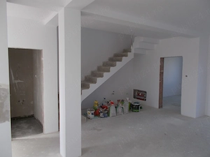 Duplex, Mosnita Noua, langa Urseni, P+E, 4 cam, 94 mp util, teren. 287 mp - imagine 4