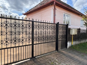 Casă de vânzare - imagine 2