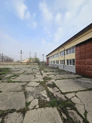 Inchirirz hala spațiu comercial