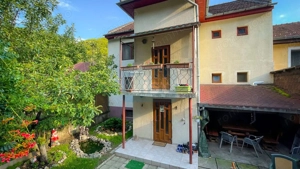 Casa in zona Lend din caramida arsa, 300 mp utili - imagine 2