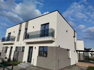 Comision 0 - Duplex de lux - finisaje premium - gata de mutat