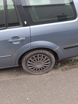 Masina pentru piese - imagine 3