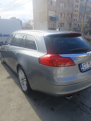 opel insignia sports tourer - imagine 4