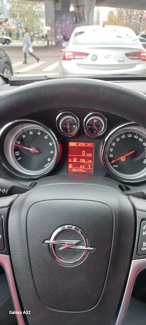 Opel Astra j 2018 - imagine 7