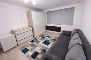 Cameră modernă, renovată complet   21 mp   Brașov Triaj   mobilată, gata de mutare