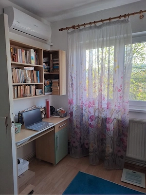 Vand apartament 2 camere Tudor+ garaj - imagine 6