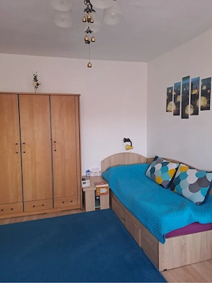 Vand apartament 2 camere Tudor+ garaj