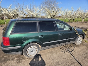 Vând VW Passat 1.9 TDI + inca 1 passat radiat pt piese - imagine 4