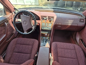 mercedes c 180 - imagine 4