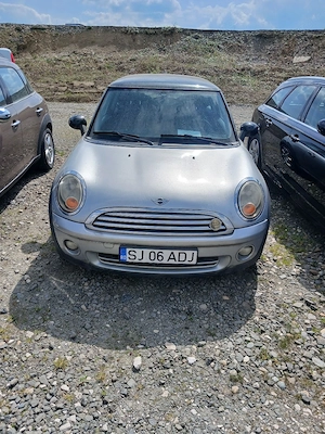 mini one 2500 euro  - imagine 5