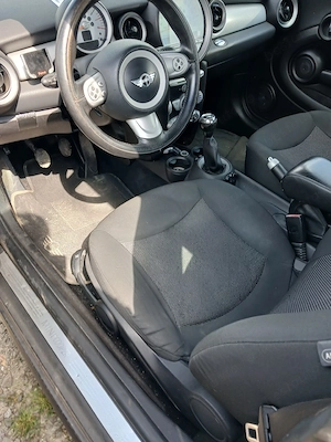 mini one 2500 euro  - imagine 3