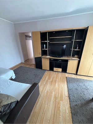 DIRECT PRORPIETAR Vand apartament Central, cu 3 camere, zona Dacia (in spatele Bd Gheorghe Lazar)