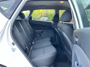 Hyundai i30 face lift 2011 1.4benzina euro 5 - imagine 6