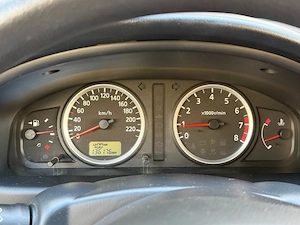 Vând Nissan Almera N16, hatchback, 1.5 benzina - imagine 2