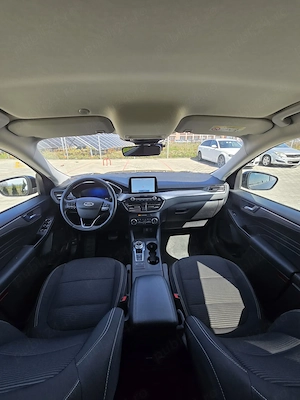 Ford Kuga 2.5 benzina hybrid  - imagine 4