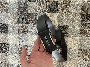 Curea Emporio Armani neagră pentru bărbați